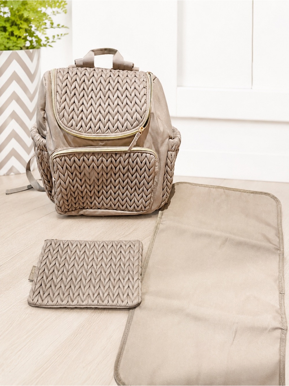 NEW MomMoreQuilted Diaper Bag Backpack + Changing Pad & Pouch Set